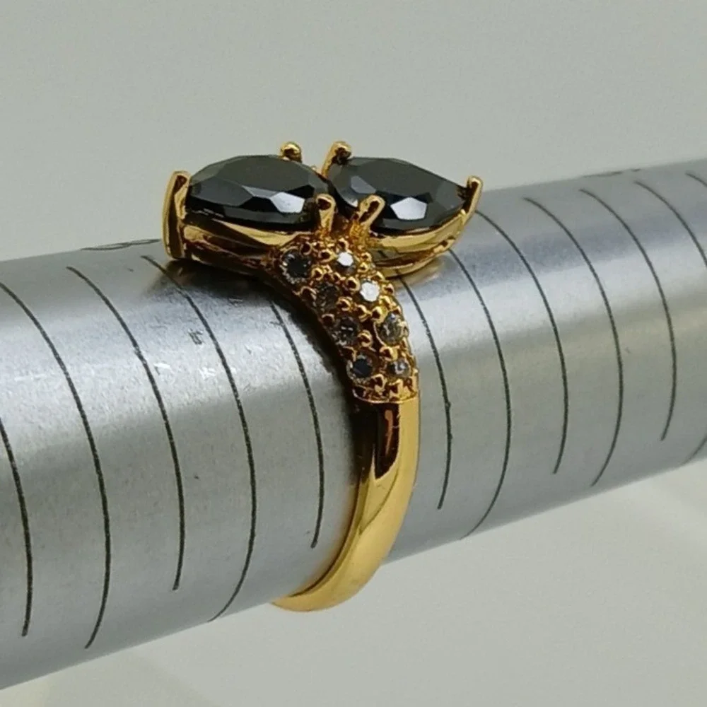 Vintage Gold Tone Bypass Black Pear Cut Pavé Sim Diamond CZ Accent Ring Size 7.5